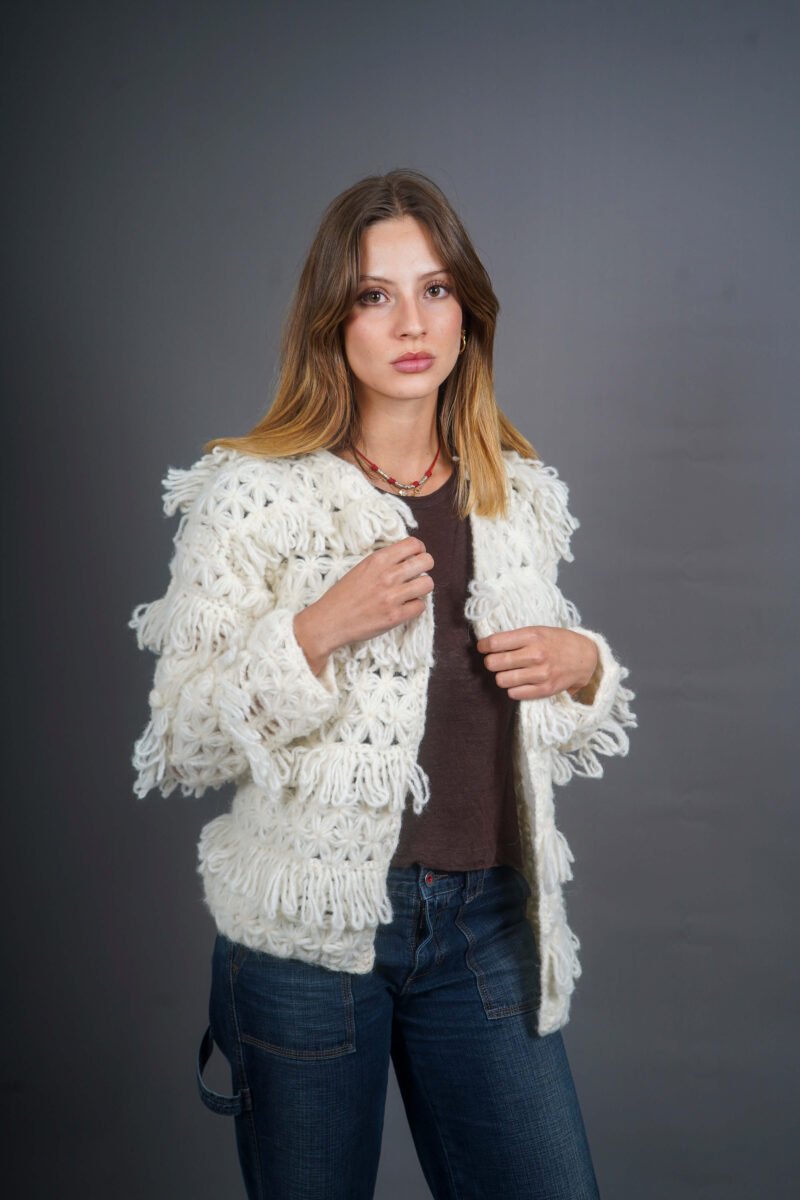 cardigan-con-flecos